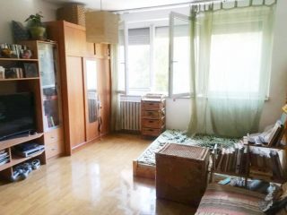 Eladó 49 m²-estársasházi lakás X. Kerület (Újhegyi ltp.) , Újhegyi lakótelep: 52'000'000 Ft