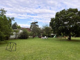 Eladó 52 m²-estársasházi lakás XI. Kerület (Albertfalva) , Albertfalva: 74'900'000 Ft