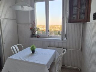 Eladó 70 m²-estársasházi lakás XI. Kerület (Albertfalva) , Fegyvernek utca: 99'000'000 Ft
