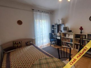 Eladó 52 m²-estársasházi lakás XI. Kerület (Albertfalva) , Kisköre utca: 70'900'000 Ft