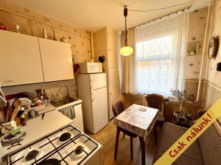 Eladó 53 m²-estársasházi lakás XI. Kerület (Albertfalva) , Sáfrány utca: 70'900'000 Ft