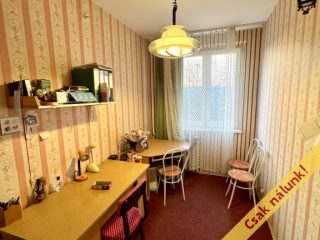 Eladó 53 m²-estársasházi lakás XI. Kerület (Albertfalva) , Sáfrány utca: 70'900'000 Ft