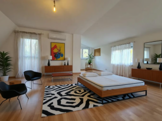 Eladó 105 m²-escsaládi ház XI. Kerület (Kamaraerdő) , Laska utca: 119'000'000 Ft