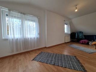 Eladó 105 m²-escsaládi ház XI. Kerület (Kamaraerdő) , Laska utca: 119'000'000 Ft