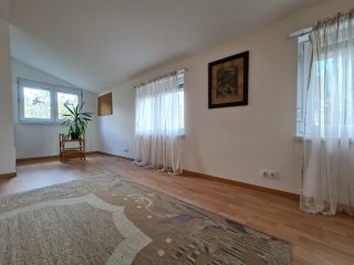 Eladó 105 m²-escsaládi ház XI. Kerület (Kamaraerdő) , Laska utca: 119'000'000 Ft