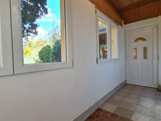 Eladó 105 m²-escsaládi ház XI. Kerület (Kamaraerdő) , Laska utca: 119'000'000 Ft