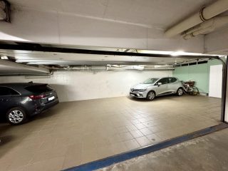 Eladó 143 m²-estársasházi lakás XI. Kerület (Kelenföld) , Alleehoz közel csendes utca: 199'000'000 Ft