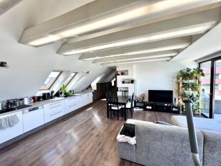 Eladó 143 m²-estársasházi lakás XI. Kerület (Kelenföld) , Alleehoz közel csendes utca: 199'000'000 Ft