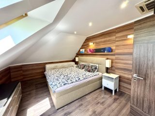 Eladó 143 m²-estársasházi lakás XI. Kerület (Kelenföld) , Alleehoz közel csendes utca: 199'000'000 Ft