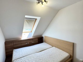 Eladó 143 m²-estársasházi lakás XI. Kerület (Kelenföld) , Alleehoz közel csendes utca: 199'000'000 Ft