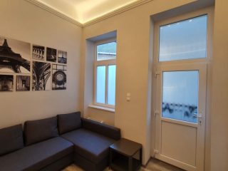 Eladó 20 m²-estársasházi lakás XI. Kerület (Kelenföld) , Bartók Béla út mellék utca: 45'000'000 Ft