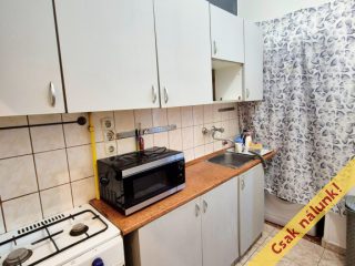 Eladó 30 m²-estársasházi lakás XI. Kerület (Kelenföld) , Csendes, 6-os vill. közeli, Budafoki út: 44'900'000 Ft