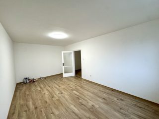 Eladó 51 m²-estársasházi lakás XI. Kerület (Kelenföld) , Etele út: 80'990'000 Ft