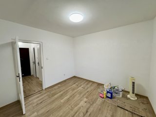 Eladó 51 m²-estársasházi lakás XI. Kerület (Kelenföld) , Etele út: 80'990'000 Ft