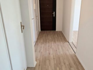 Eladó 50 m²-estársasházi lakás XI. Kerület (Kelenföld) , Etele út: 79'900'000 Ft