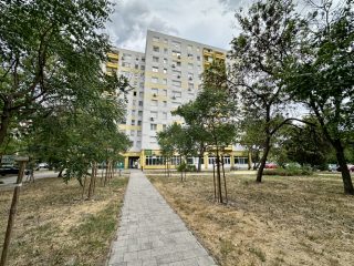 Eladó 53 m²-estársasházi lakás XI. Kerület (Kelenföld) , Etele út: 85'400'000 Ft
