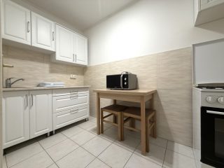 Kiadó 49 m²-estársasházi lakás XI. Kerület (Kelenföld) , Etele út: 220'000 Ft