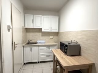 Kiadó 49 m²-estársasházi lakás XI. Kerület (Kelenföld) , Etele út: 220'000 Ft