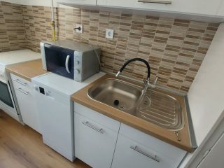 Kiadó 51 m²-estársasházi lakás XI. Kerület (Kelenföld) , Etele út: 260'000 Ft