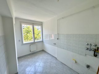 Eladó 33 m²-estársasházi lakás XI. Kerület (Kelenföld) , Fehérvári út: 58'900'000 Ft