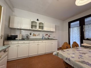 Kiadó 109 m²-estársasházi lakás XI. Kerület (Kelenföld) , Solt utca: 500'000 Ft