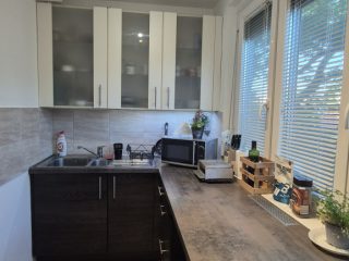Eladó 48 m²-estársasházi lakás XI. Kerület (Kelenföld) , Tétényi út: 84'500'000 Ft