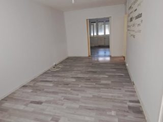 Kiadó 48 m²-estársasházi lakás XI. Kerület (Lágymányos) , Bikás park közeli utca: 250'000 Ft
