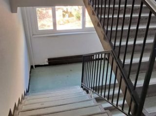 Kiadó 48 m²-estársasházi lakás XI. Kerület (Lágymányos) , Bikás park közeli utca: 250'000 Ft