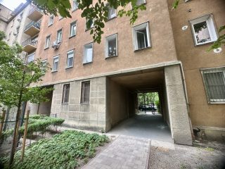 Eladó 44 m²-estársasházi lakás XI. Kerület (Lágymányos) , Felújított: 74'900'000 Ft