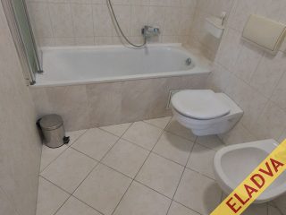 Eladó 96 m²-estársasházi lakás XI. Kerület (Péterhegy) , Péterhegyen utca: 140'000'000 Ft