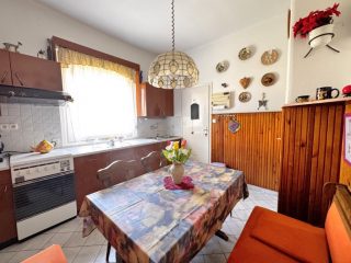 Eladó 80 m²-estársasházi lakás XI. Kerület (Sasad) , Előpatak utca: 139'900'000 Ft