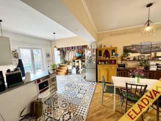 Eladó 99 m²-estársasházi lakás XI. Kerület (Sashegy) , Muskotály utca: 112'500'000 Ft