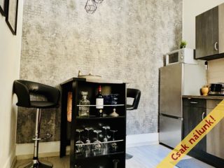 Eladó 39 m²-estársasházi lakás XII. Kerület (Krisztinaváros) , Márvány utca: 71'900'000 Ft