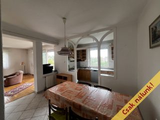 Eladó 163 m²-estársasházi lakás XII. Kerület (Mártonhegy) , Denevér út: 650'000 EUR