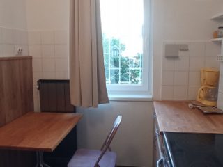 Kiadó 86 m²-estársasházi lakás XII. Kerület (Orbánhegy) , Csendes utcában: 480'000 Ft