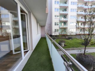 Eladó 77 m²-estársasházi lakás XIII. Kerület (Angyalföld) , Angyalföld: 119'350'000 Ft