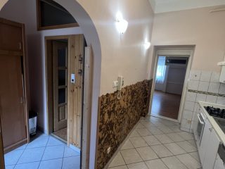 Eladó 30 m²-estársasházi lakás XIII. Kerület (Angyalföld) , Csongor utcánál: 49'900'000 Ft