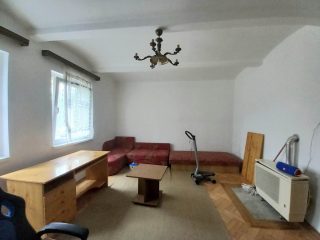 Eladó 39 m²-estársasházi lakás XIII. Kerület (Angyalföld) , Gyermek tér: 69'000'000 Ft