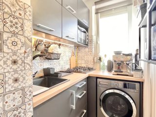 Eladó 35 m²-estársasházi lakás XIII. Kerület (Angyalföld – Gyöngyösi utcai lakótelep) , Gyöngyösi sétány mellett: 79'990'000 Ft