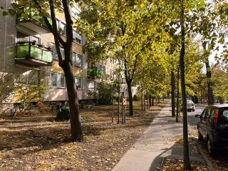 Eladó 35 m²-estársasházi lakás XIII. Kerület (Angyalföld – Gyöngyösi utcai lakótelep) , Gyöngyösi sétány mellett: 79'990'000 Ft