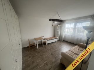 Eladó 35 m²-estársasházi lakás XIII. Kerület (Angyalföld – Országbíró utcai lakótelep) , Hajdú utca: 68'800'000 Ft