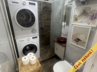 Eladó 35 m²-estársasházi lakás XIII. Kerület (Angyalföld – Országbíró utcai lakótelep) , Röppentyű utca közelében: 63'900'000 Ft