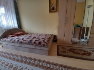 Eladó 68 m²-estársasházi lakás XIII. Kerület (Angyalföld – Országbíró utcai lakótelep) , Szegedi út: 75'900'000 Ft