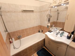 Eladó 69 m²-estársasházi lakás XIII. Kerület (Angyalföld) , Tatai u. környéke: 114'900'000 Ft