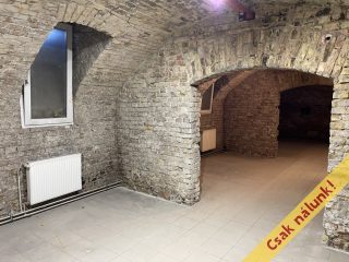 Eladó 329 m²-esüzlethelyiség utcai bejárattal XIII. Kerület (Angyalföld) , Váci út: 109'000'000 Ft