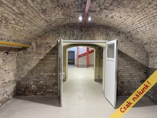 Eladó 329 m²-esüzlethelyiség utcai bejárattal XIII. Kerület (Angyalföld) , Váci út: 109'000'000 Ft