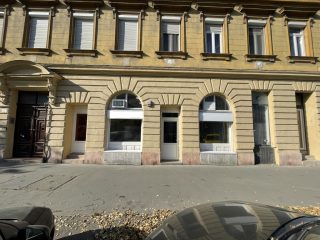 Eladó 329 m²-esüzlethelyiség utcai bejárattal XIII. Kerület (Angyalföld) , Váci út: 87'900'000 Ft