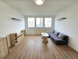 Kiadó 47 m²-estársasházi lakás XIII. Kerület (Göncz Árpád városközpont) , Róbert Károly körút: 260'000 Ft