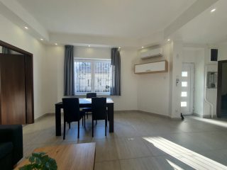 Kiadó 68 m²-estársasházi lakás XIII. Kerület (Újlipótváros) , CSANÁDY utca: 350'000 Ft