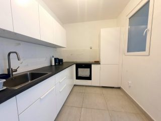 Kiadó 68 m²-estársasházi lakás XIII. Kerület (Újlipótváros) , CSANÁDY utca: 350'000 Ft